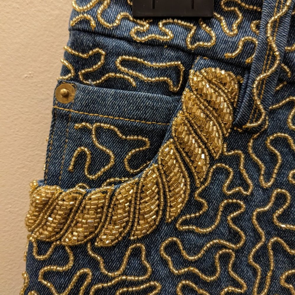 $200 OFF NWT Retrofête Mani Embellished Denim Skirt – Size Small - Picture 11 of 16
